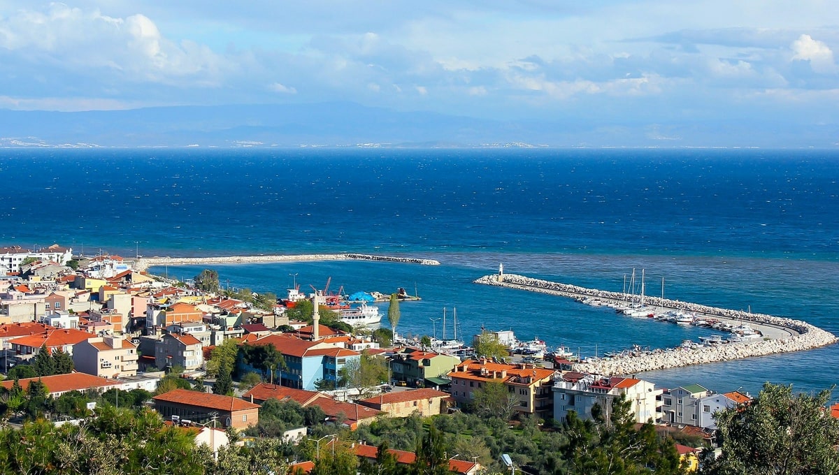 Assos Ücretsiz Kamp Alanları - Küçükkuyu Kamp Alanı