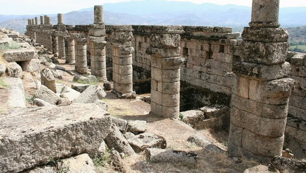 Aydın Ücretsiz Kamp Alanları - Alinda Antik Kenti Kamp Alanı